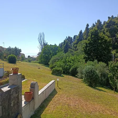 εξοχικό κοντά στη θάλασσα *